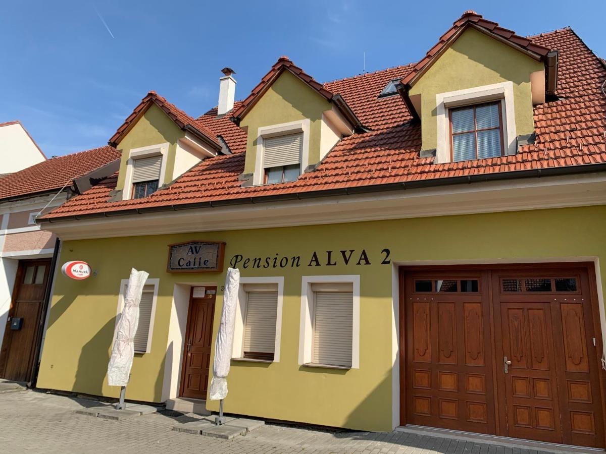Alva Pension 2 Mikulov Kültér fotó