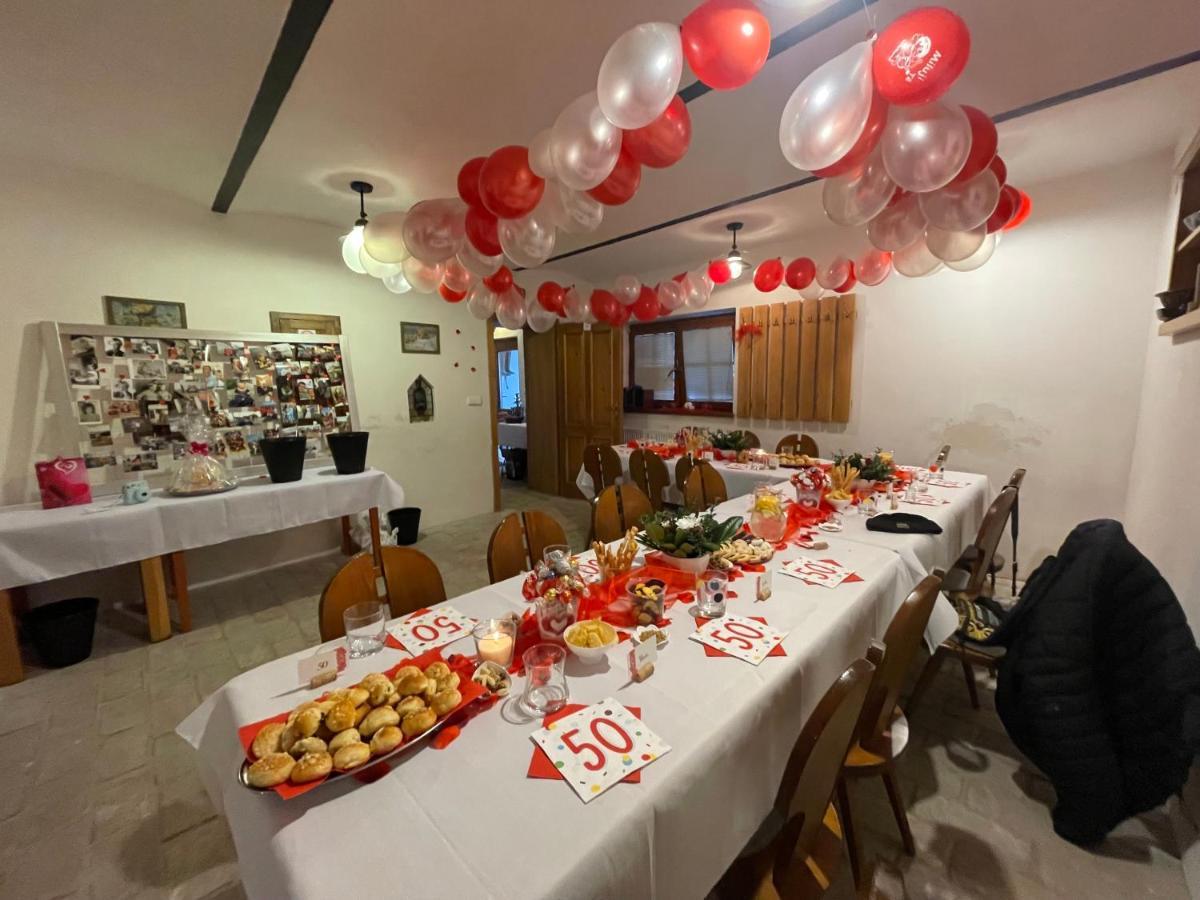 Alva Pension 2 Mikulov Kültér fotó