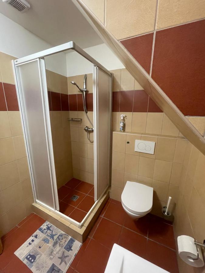 Alva Pension 2 Mikulov Kültér fotó