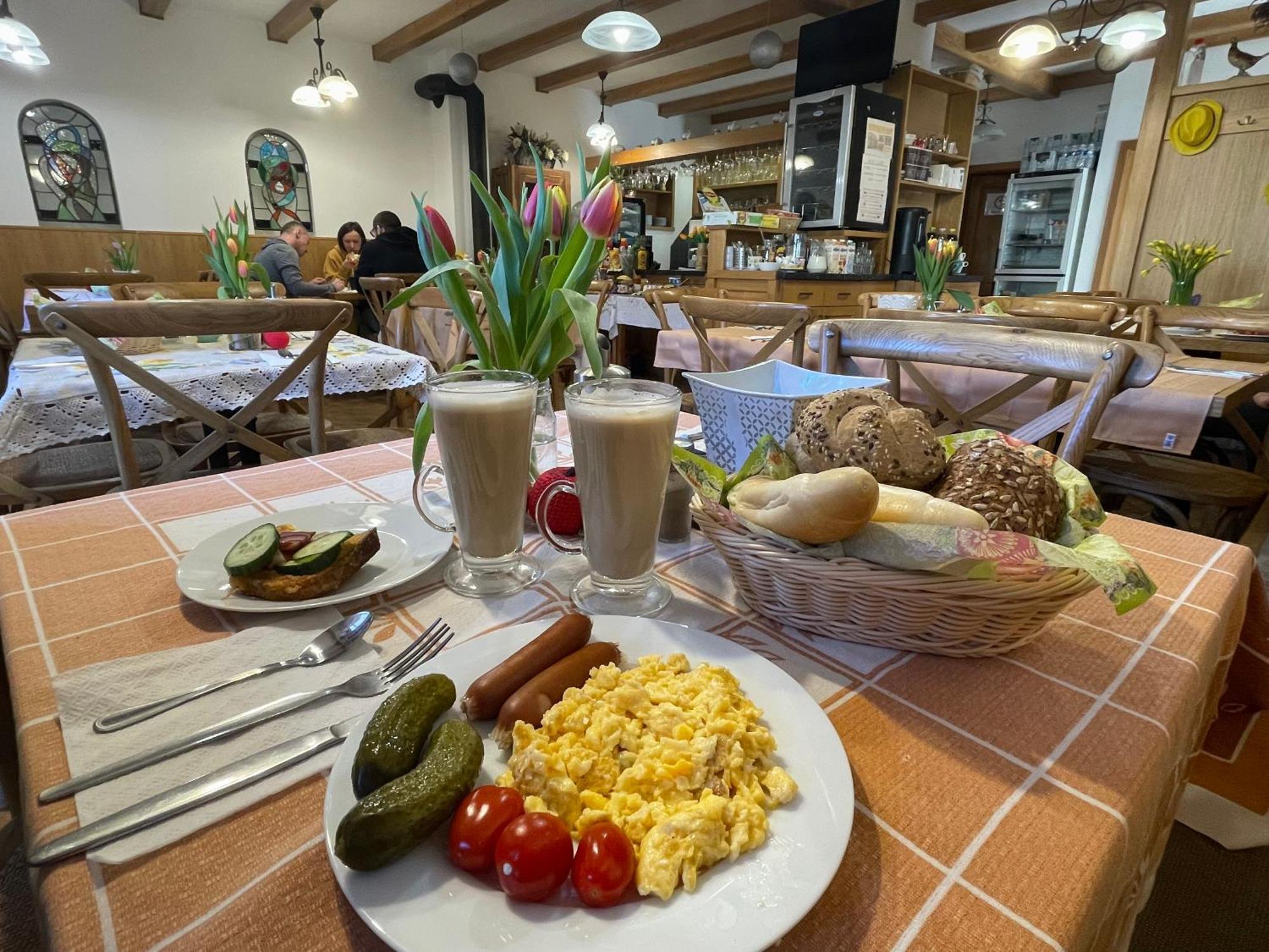 Alva Pension 2 Mikulov Kültér fotó